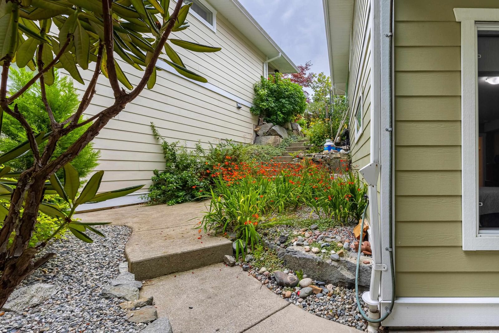 Listing Image 27