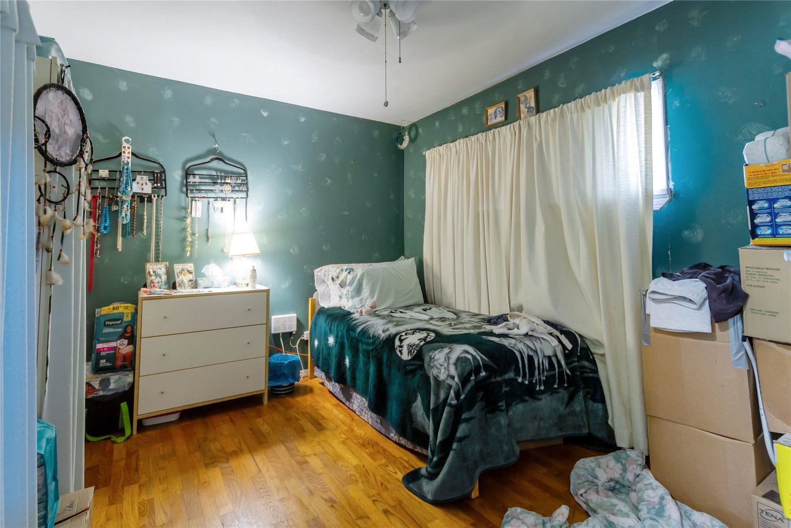 Listing Image 10