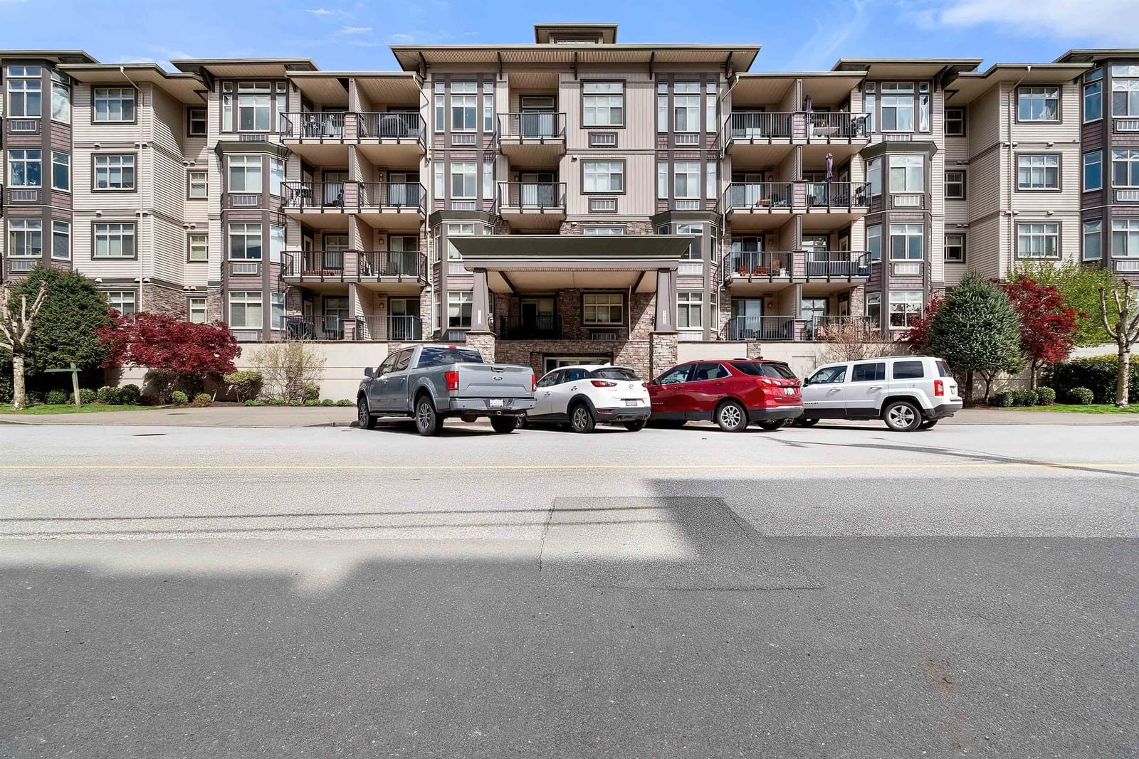 Listing Image 2