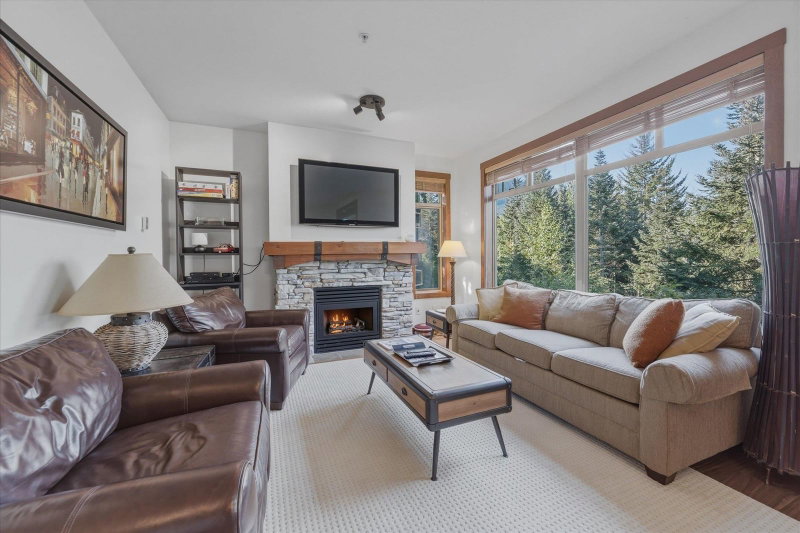 25 - 2301 Taluswood Place