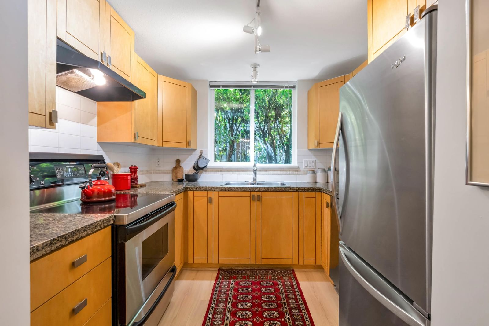 Listing Image 15