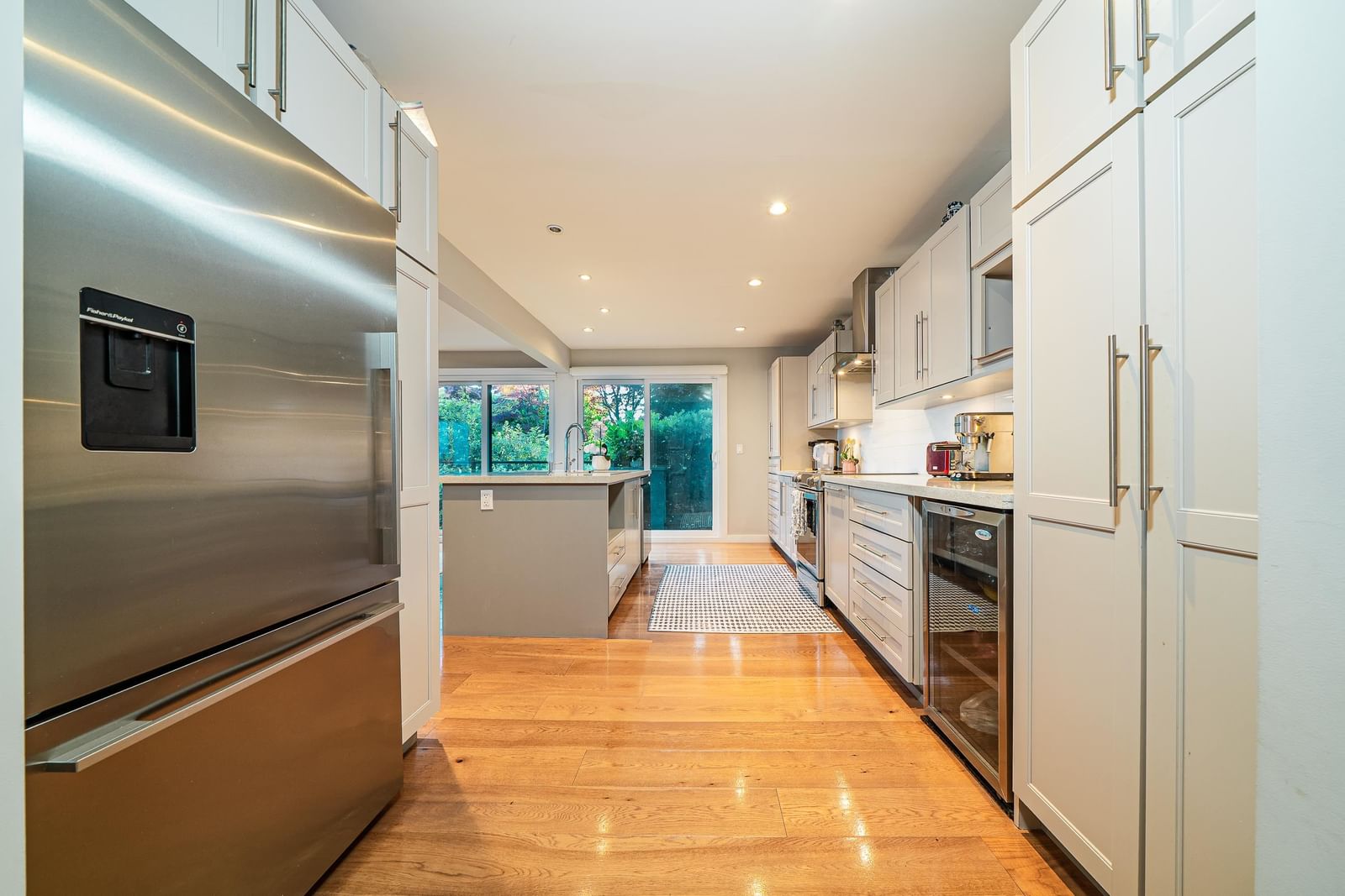 Listing Image 13