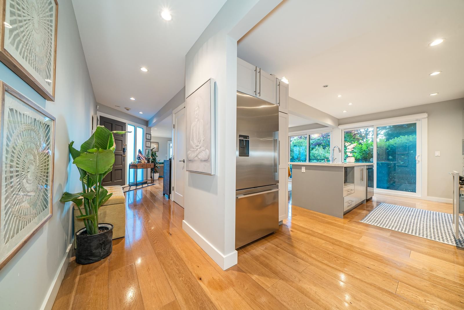 Listing Image 19