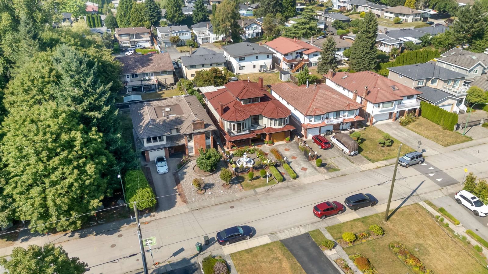 Listing Image 4