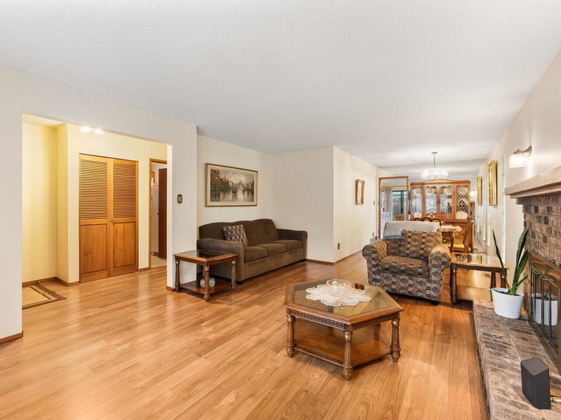 4395 Hermitage Drive
