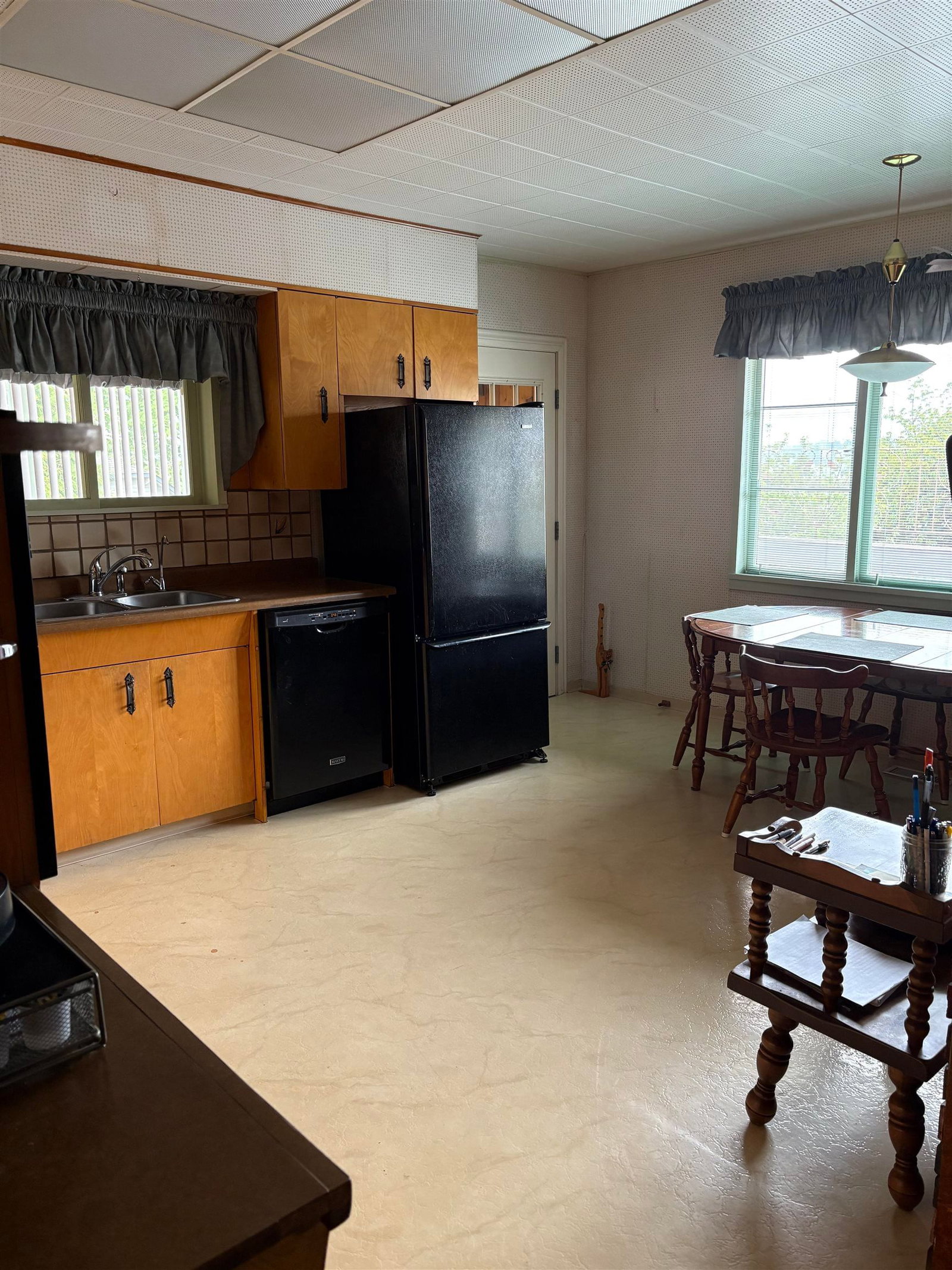 Listing Image 15