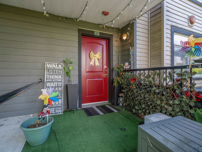 37 - 7428 14th Avenue