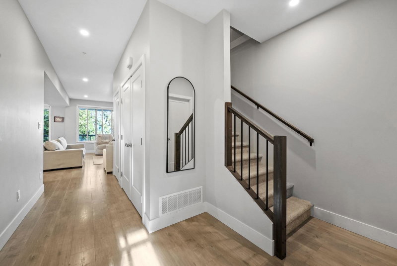 25 - 47203 Vista Place