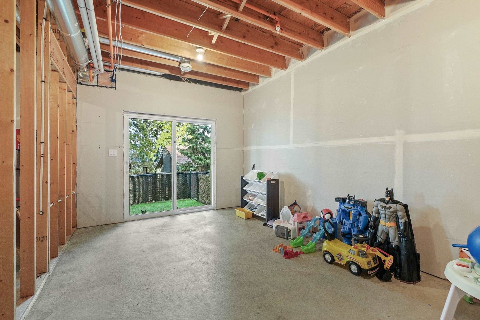 Listing Image 25