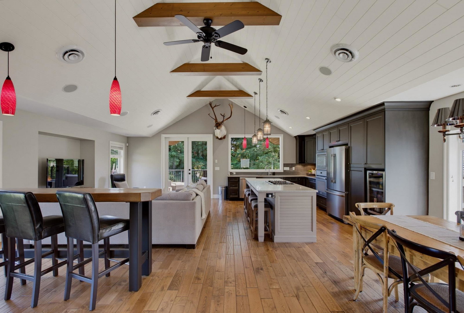 Listing Image 15