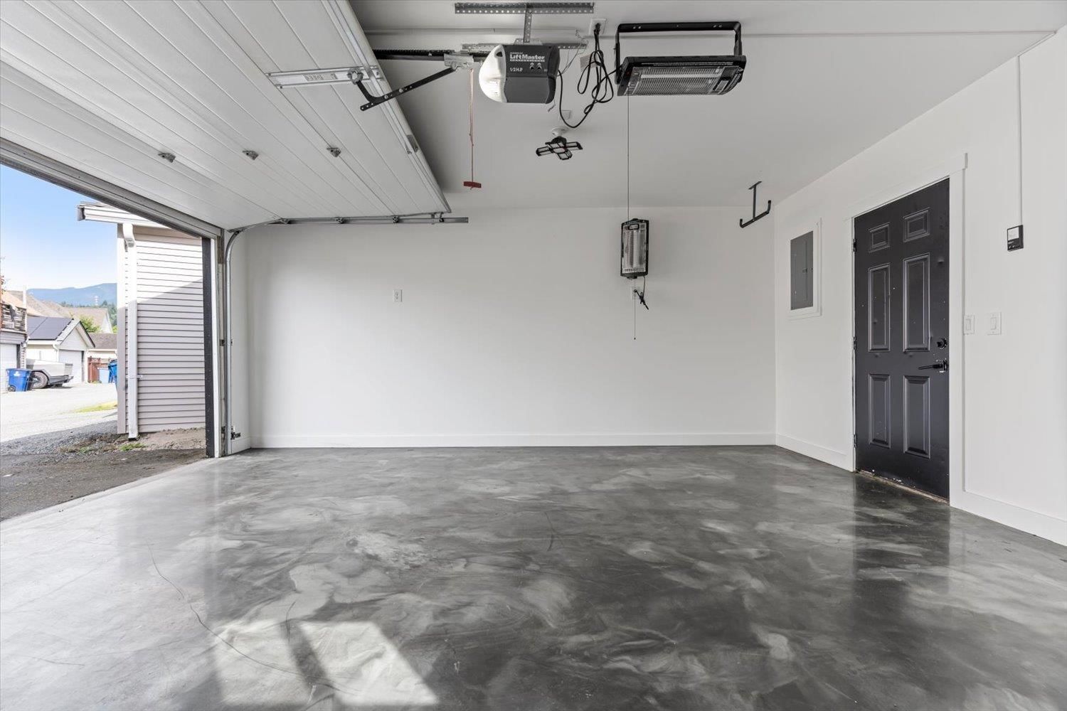 Listing Image 37