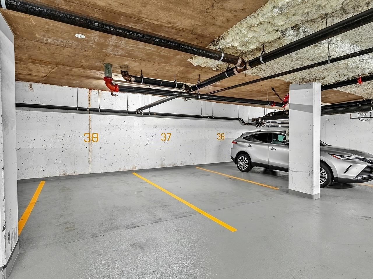 Listing Image 20