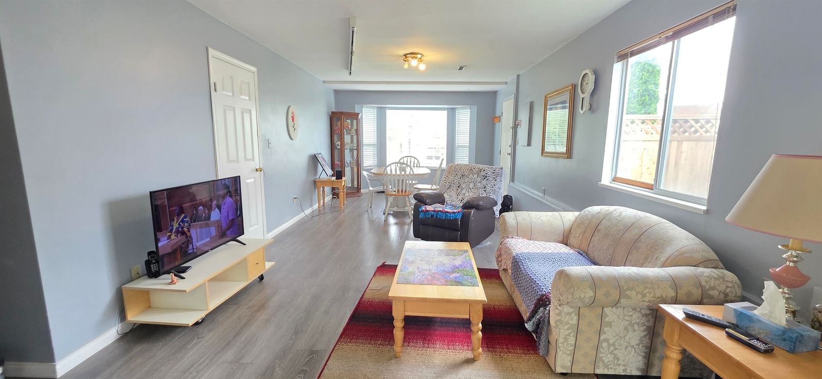 Listing Image 19