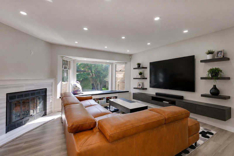 22 - 5740 Garrison Road