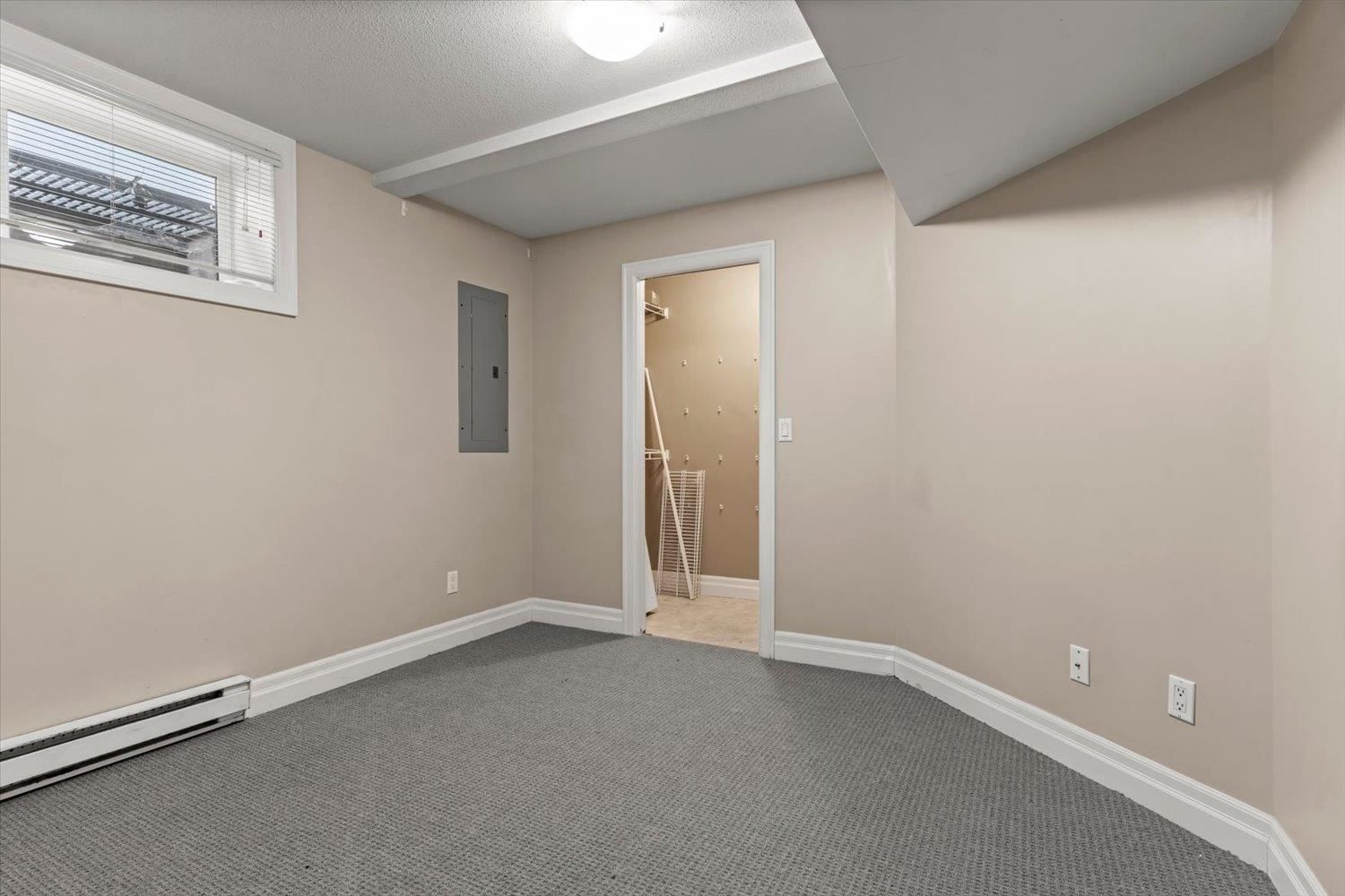 Listing Image 30