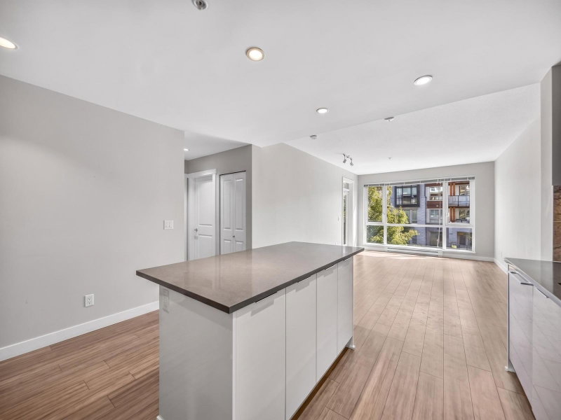 204 - 2651 Library Lane