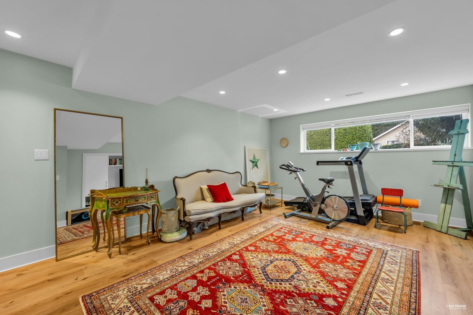 Listing Image 17