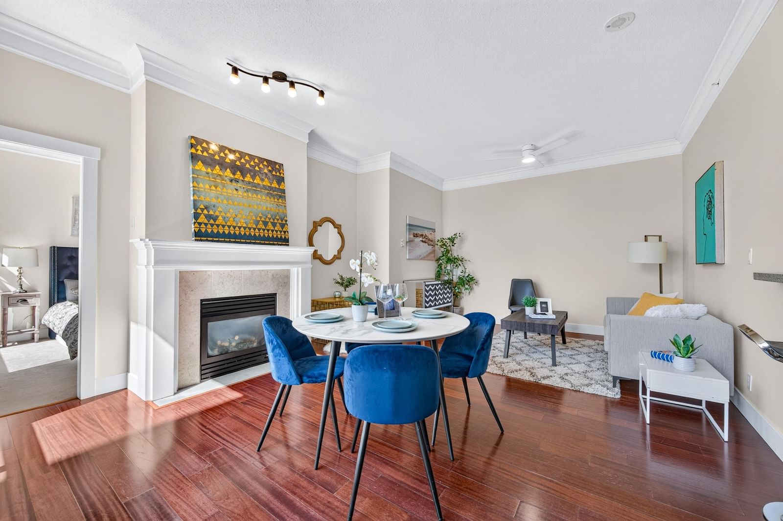 Listing Image 16