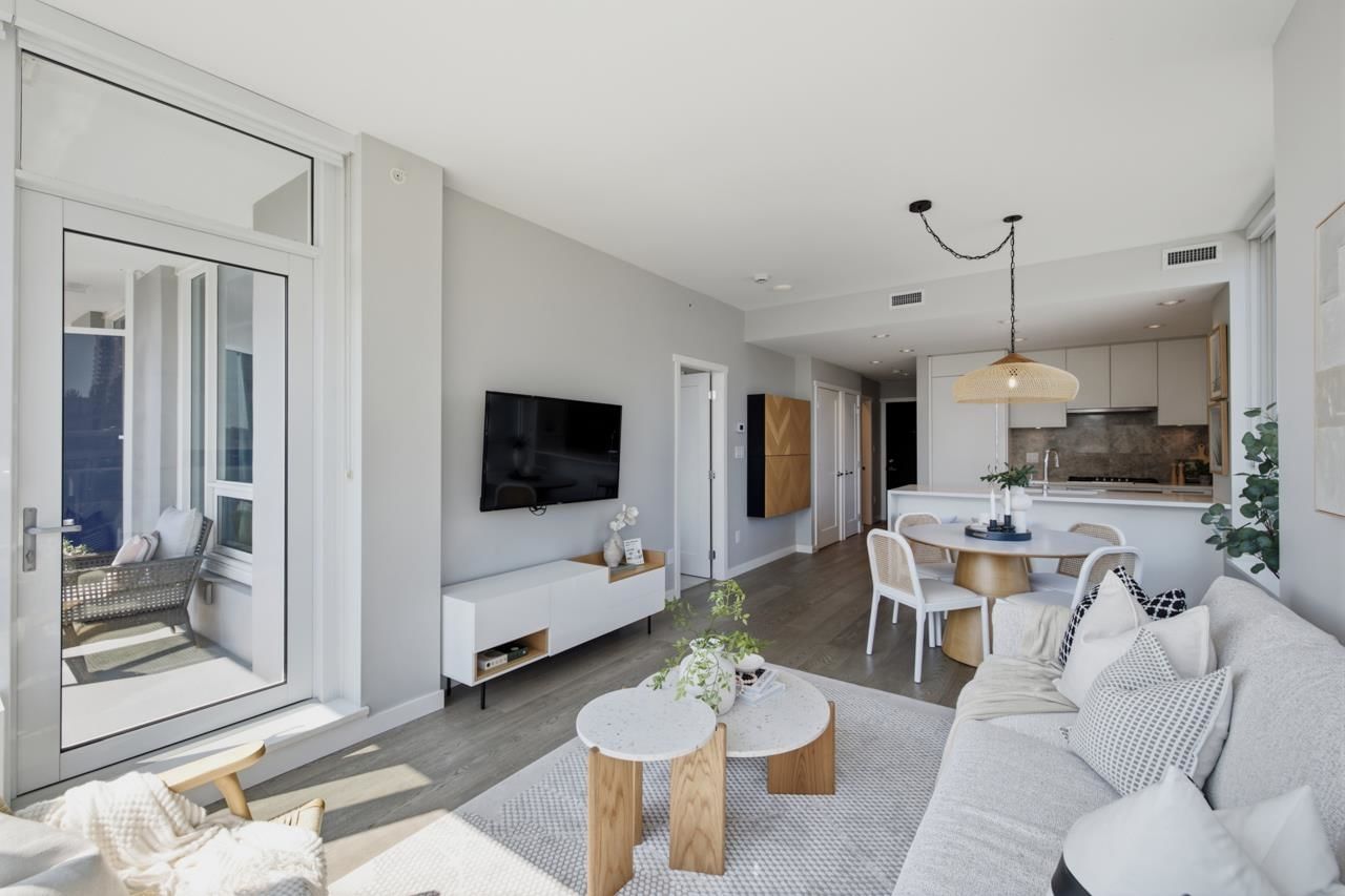 Listing Image 10