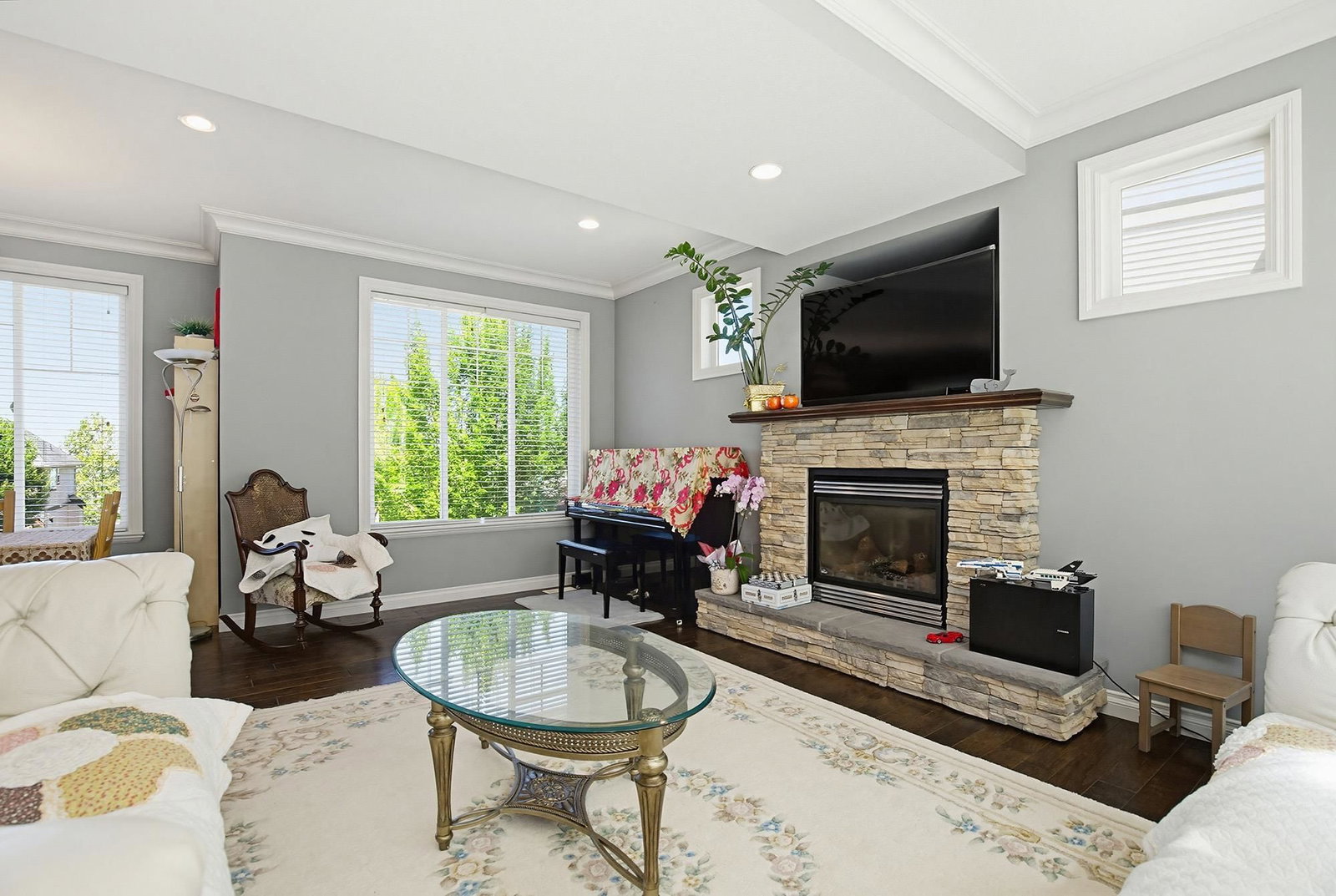 Listing Image 22