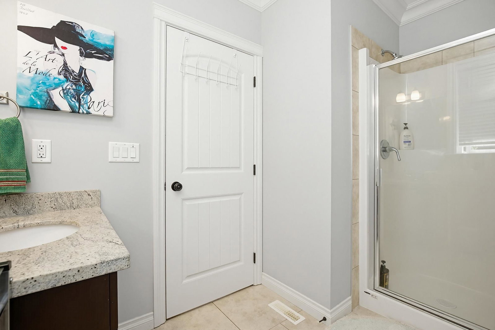 Listing Image 27