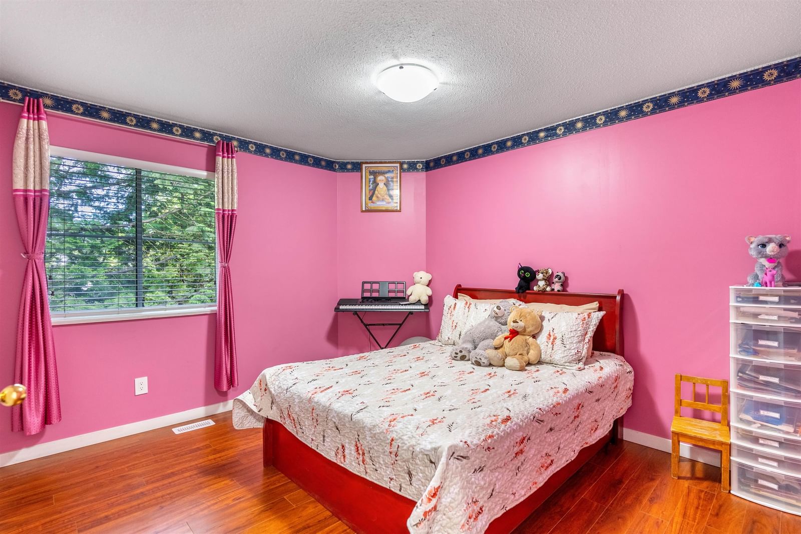 Listing Image 21