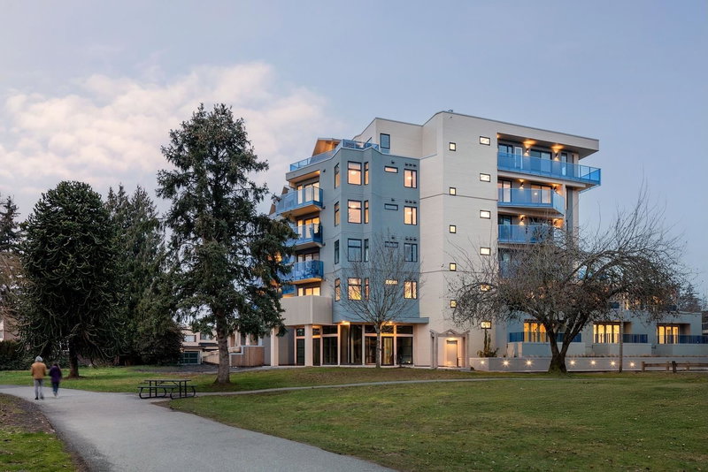 202 - 33160 Plaxton Crescent