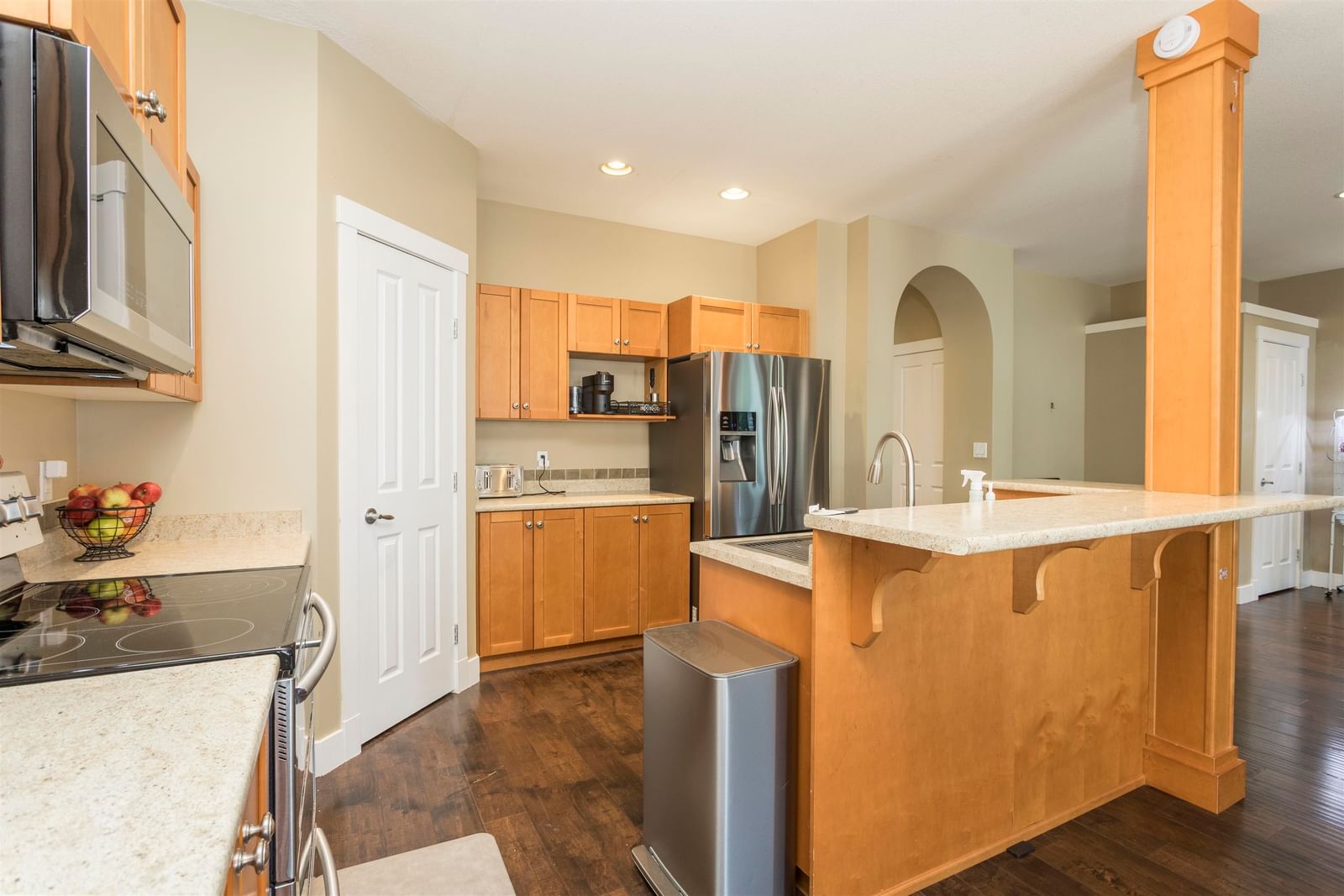 Listing Image 11