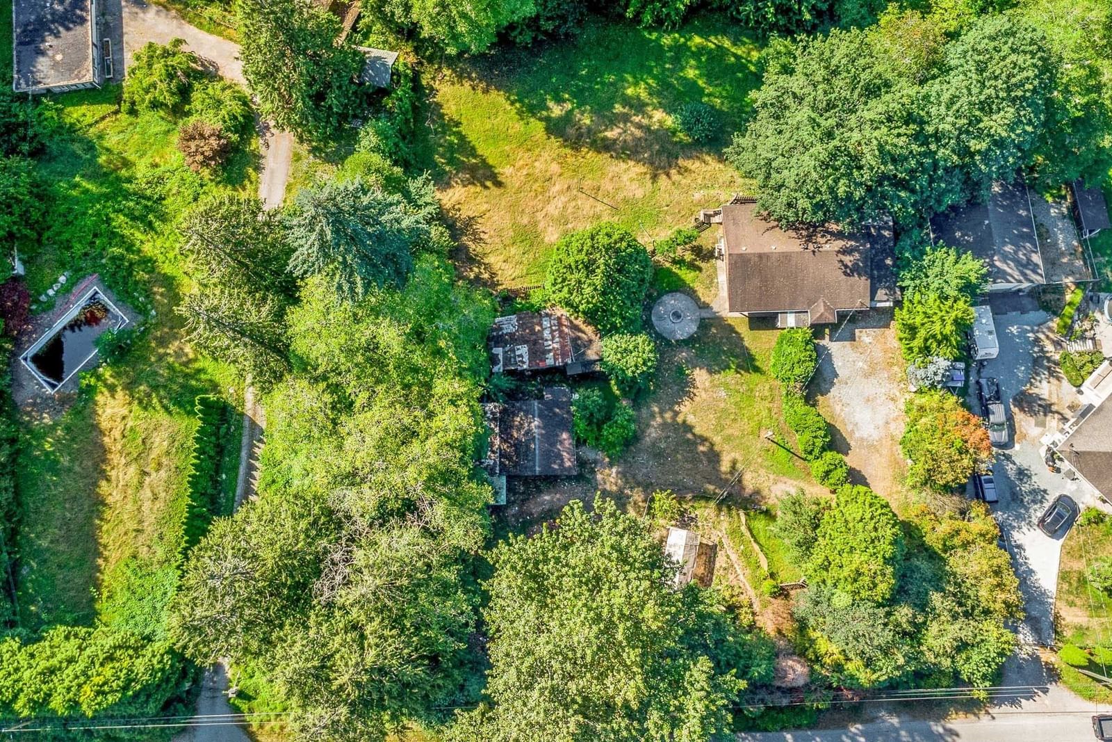 Listing Image 11