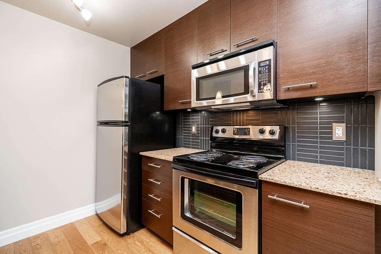 Listing Image 18