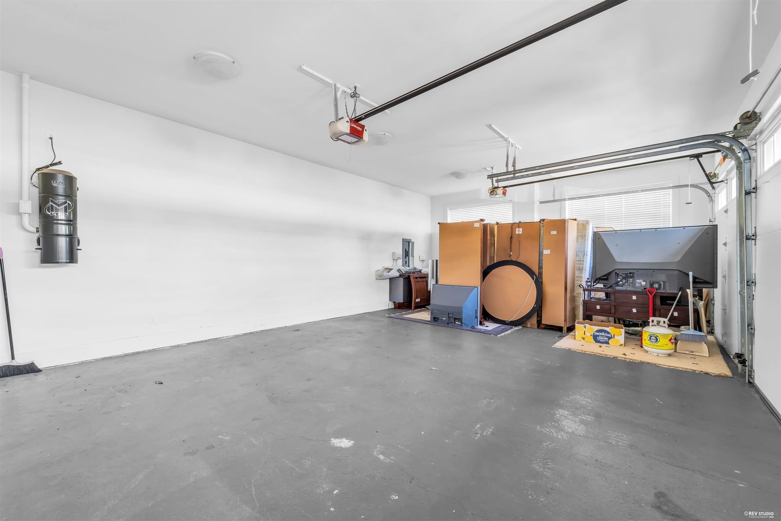 Listing Image 24