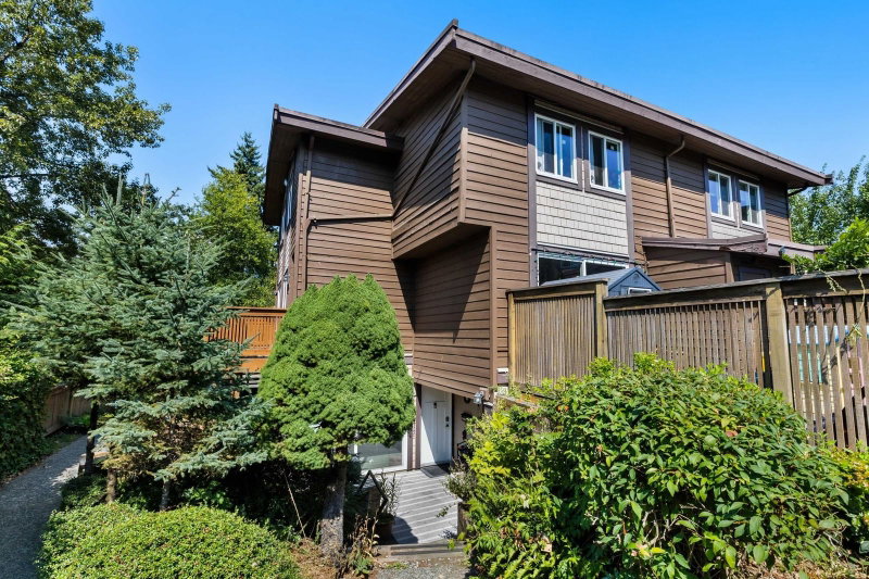 2 - 302 Highland Way