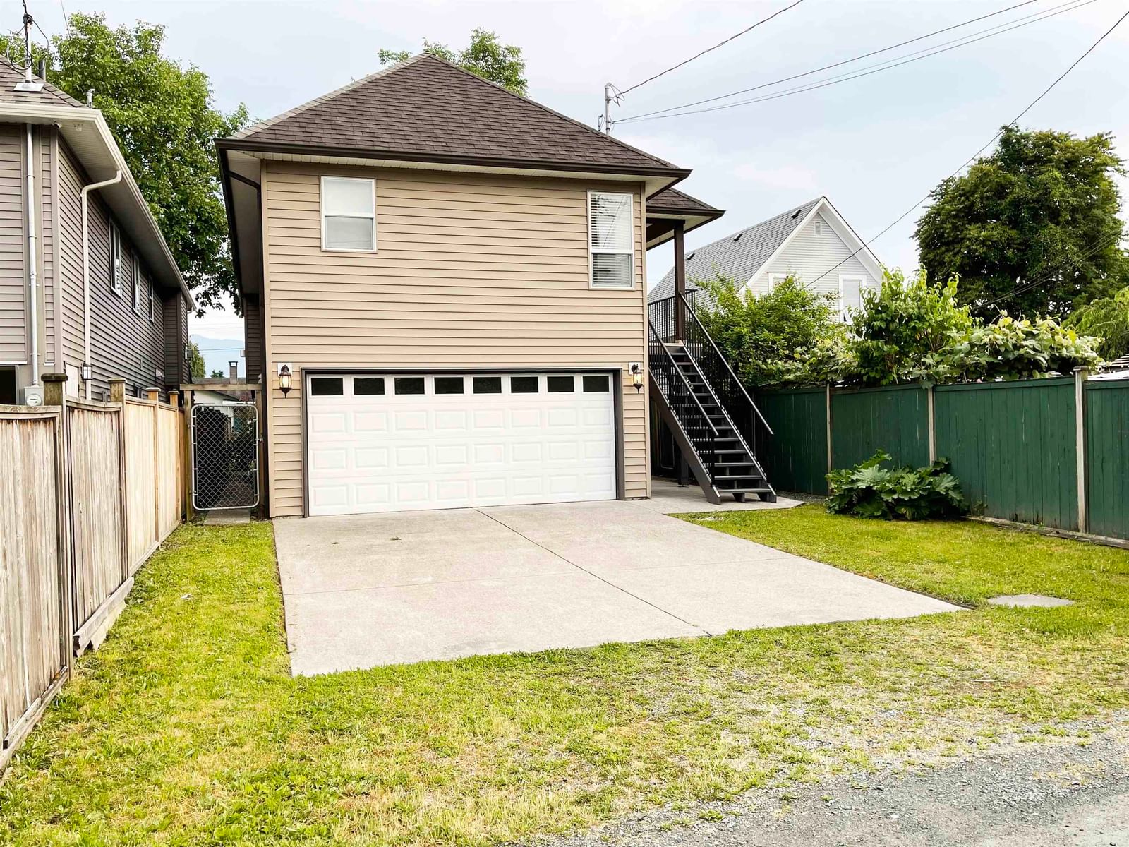 Listing Image 38