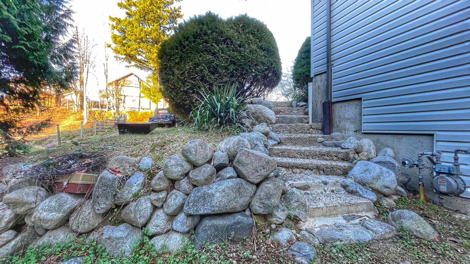 Listing Image 40