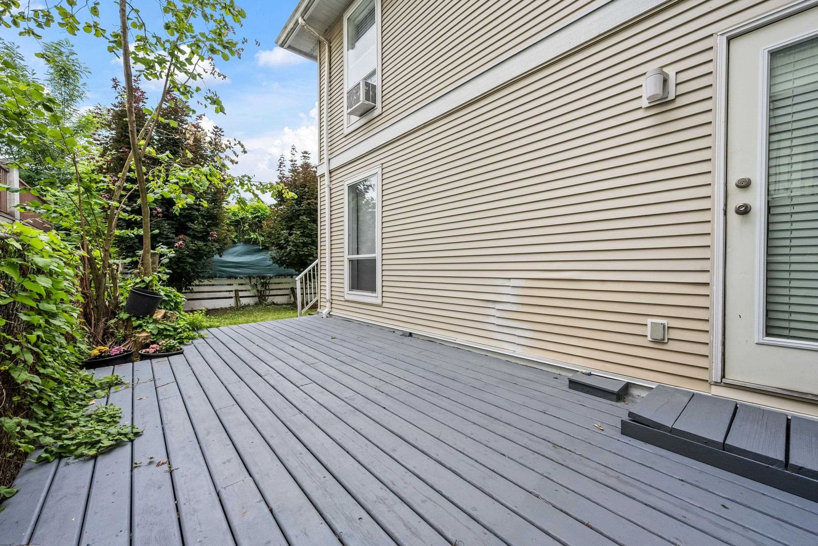 Listing Image 27