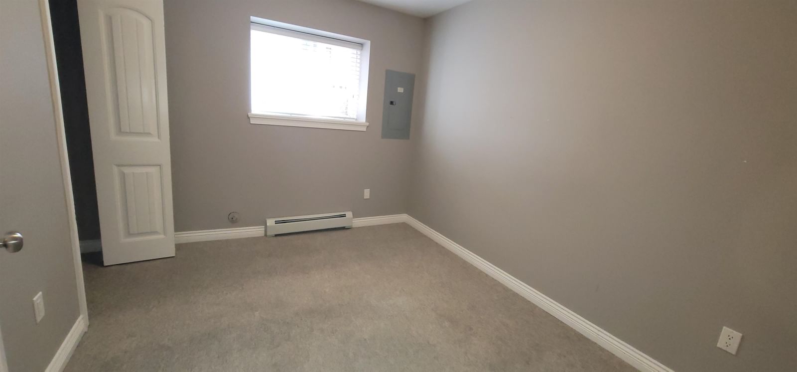 Listing Image 30
