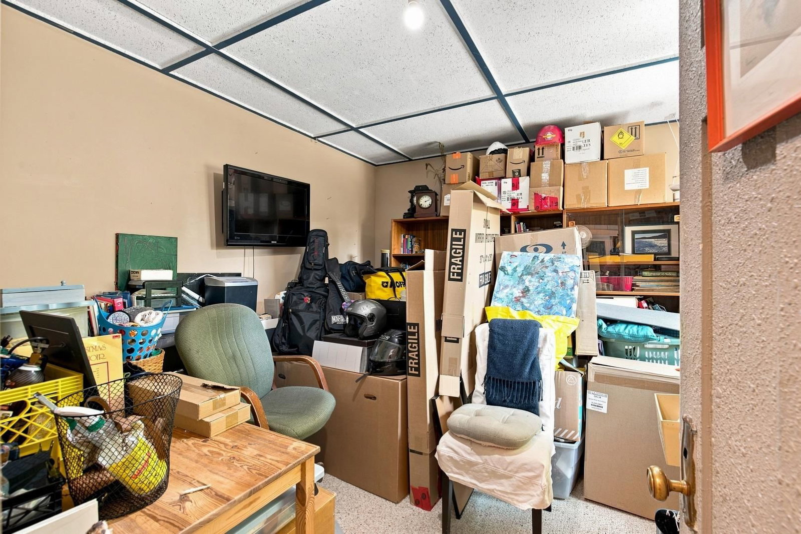 Listing Image 19