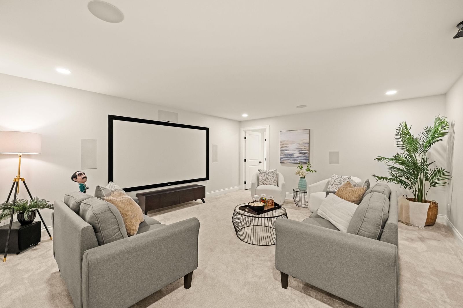 Listing Image 19