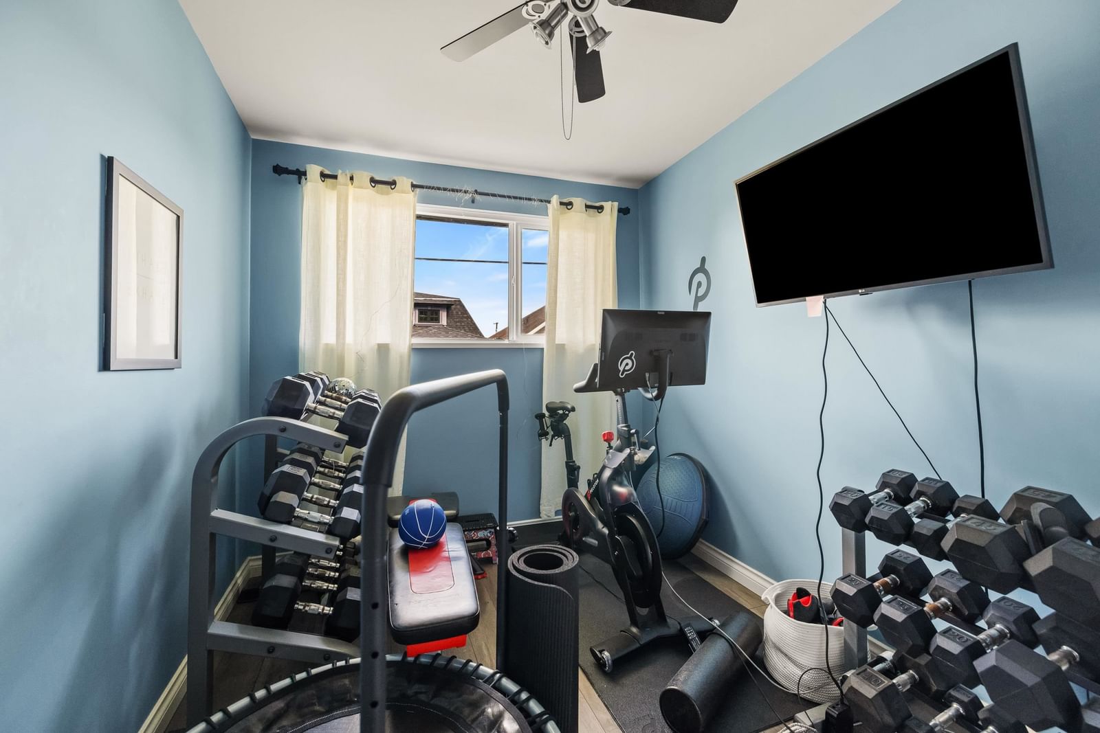 Listing Image 22