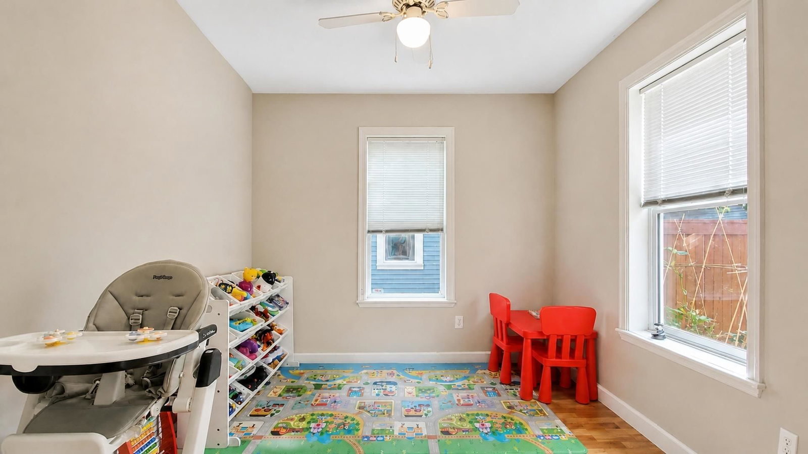 Listing Image 10