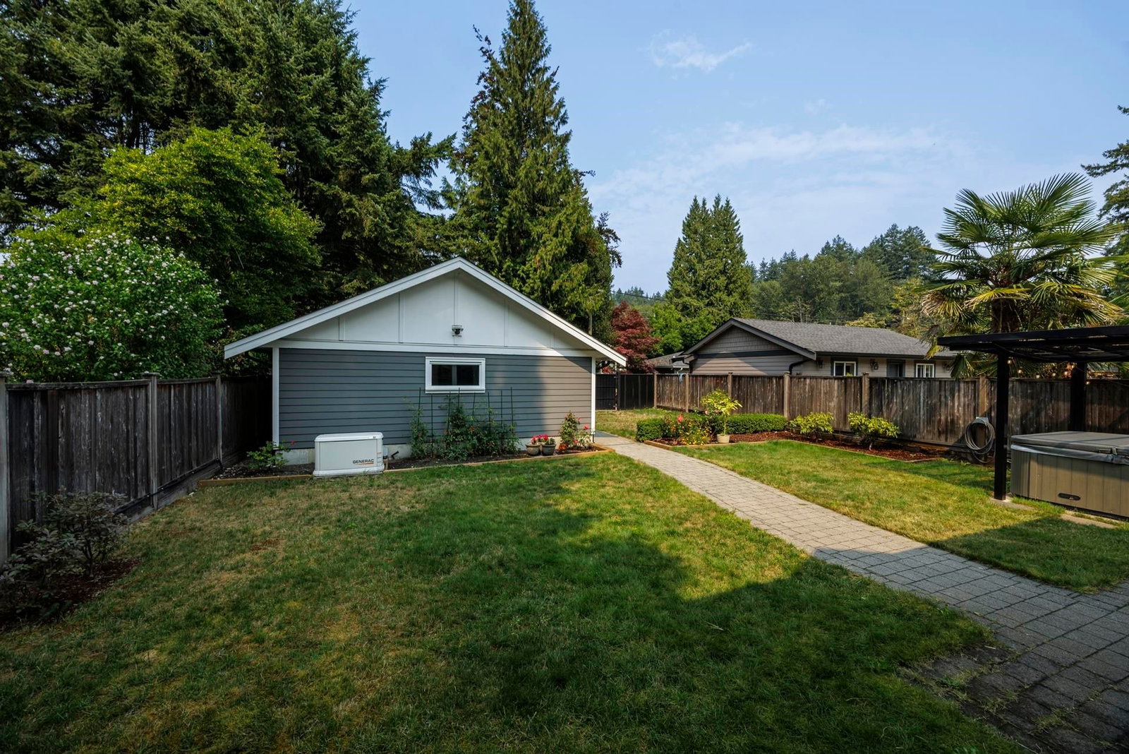 Listing Image 25