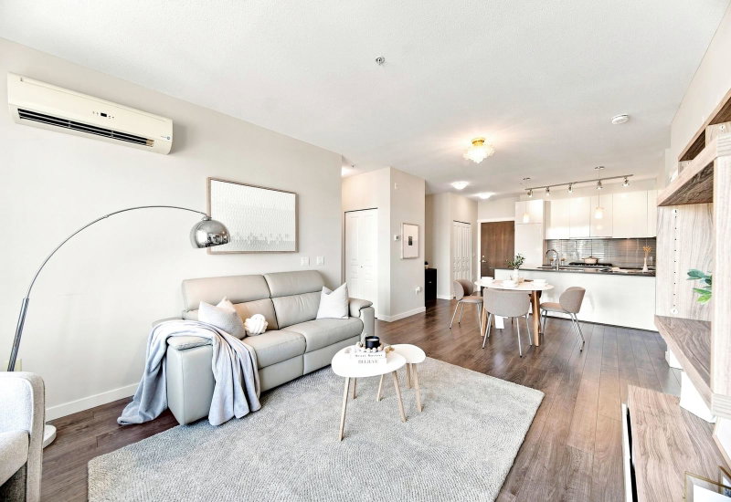 410 - 9399 Alexandra Road