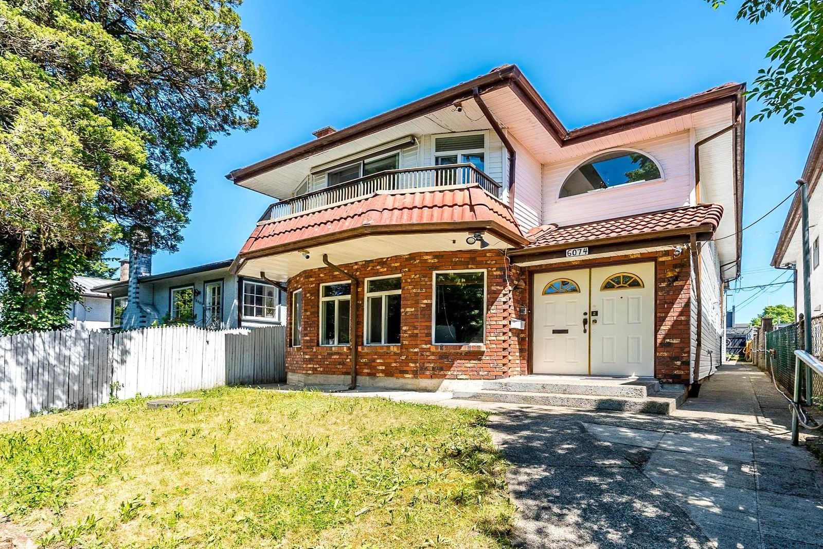 Listing Image 1