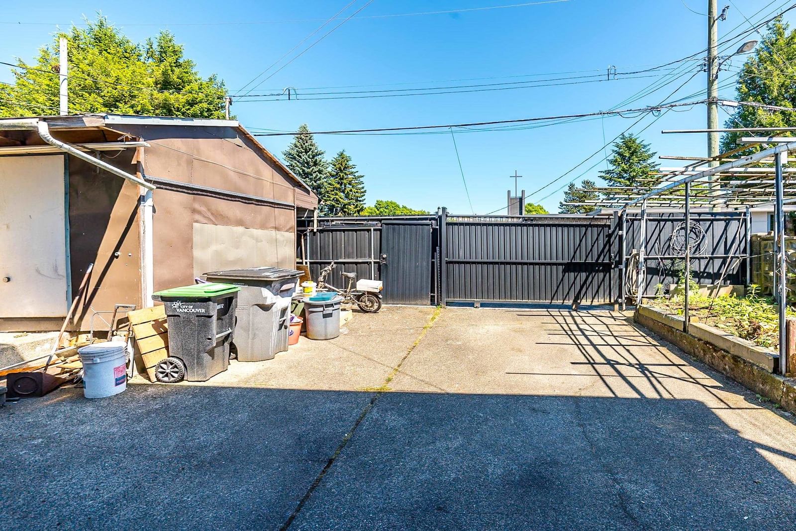 Listing Image 32