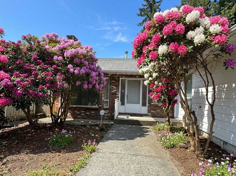 657 Poirier Street