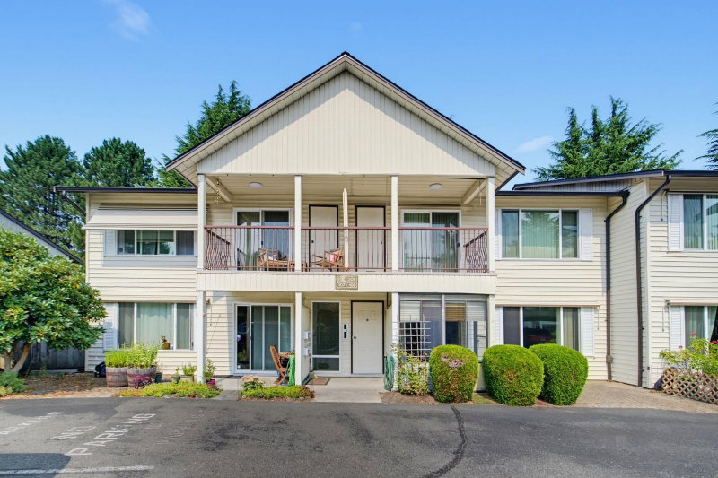 108 - 2853 Bourquin Crescent W