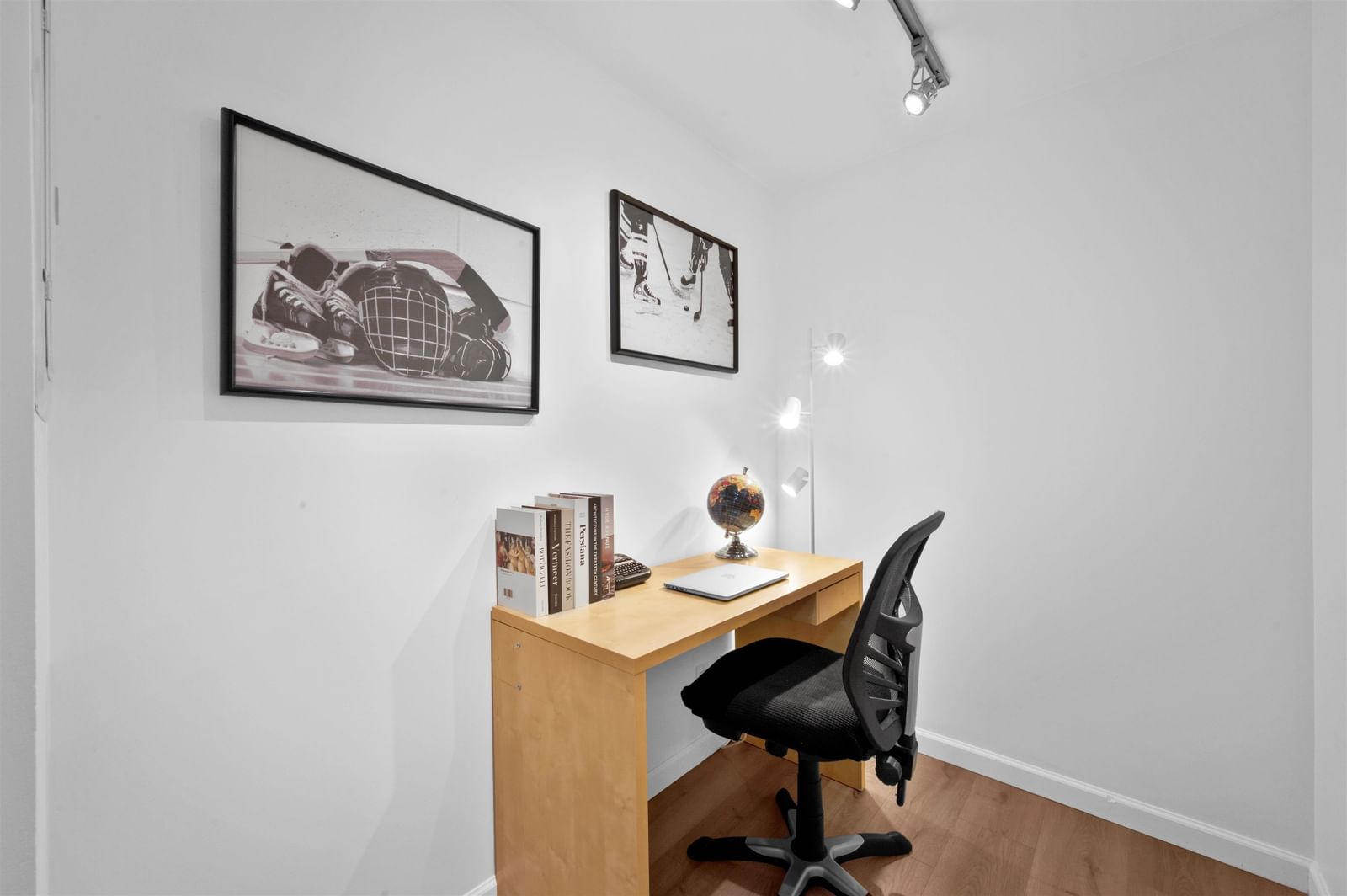 Listing Image 13