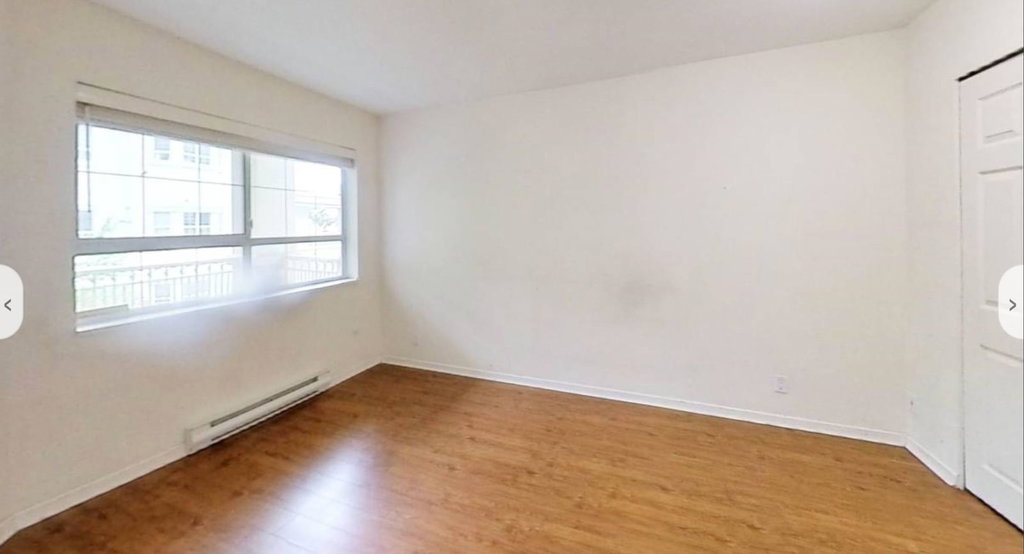 305 - 15268 105 Avenue 2