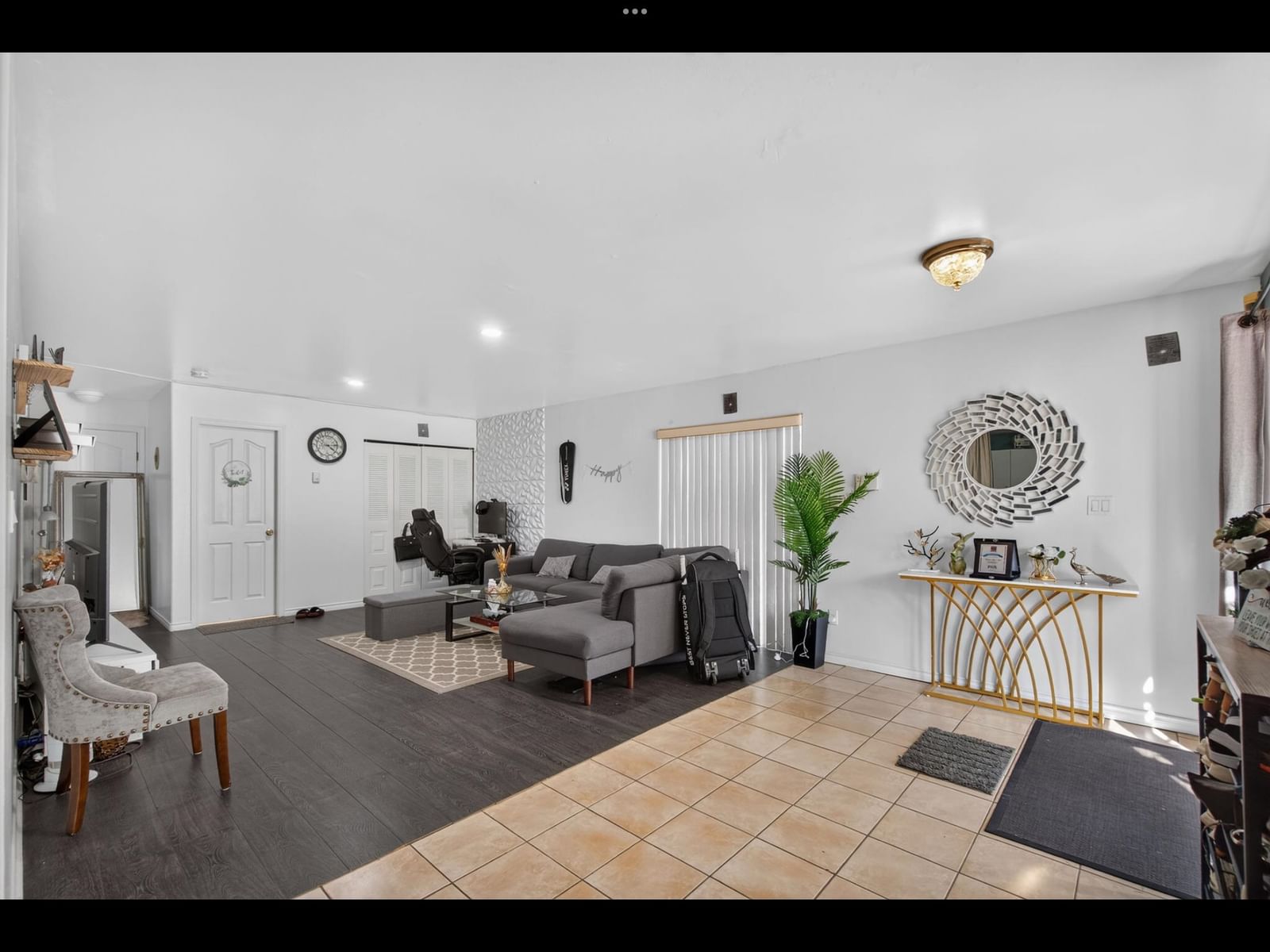 Listing Image 37