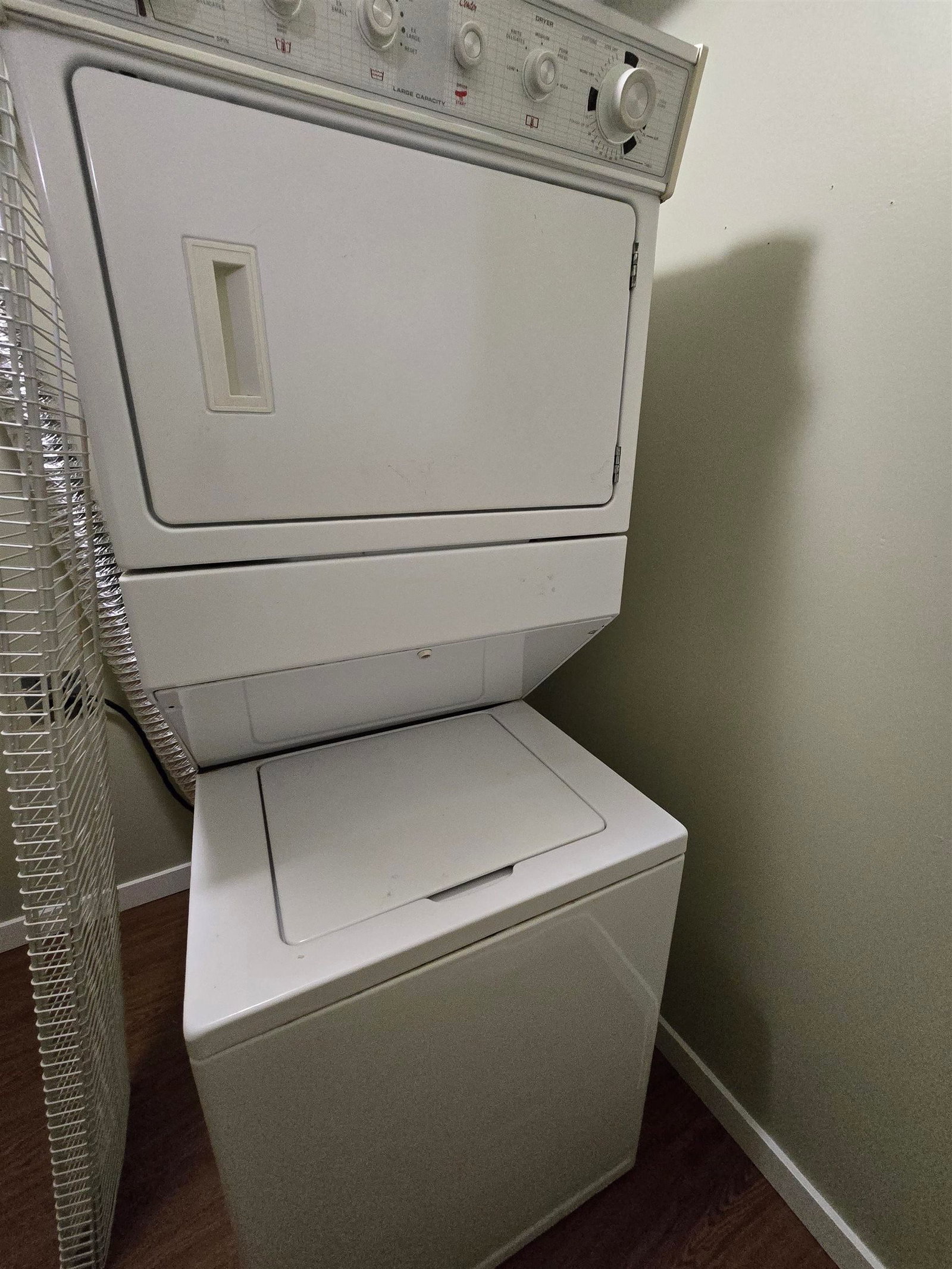 Listing Image 14